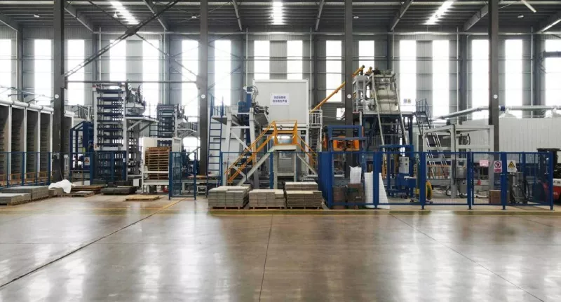 Comment les machines de fabrication de blocs s'intègrent dans une ligne de production complète de blocs de béton